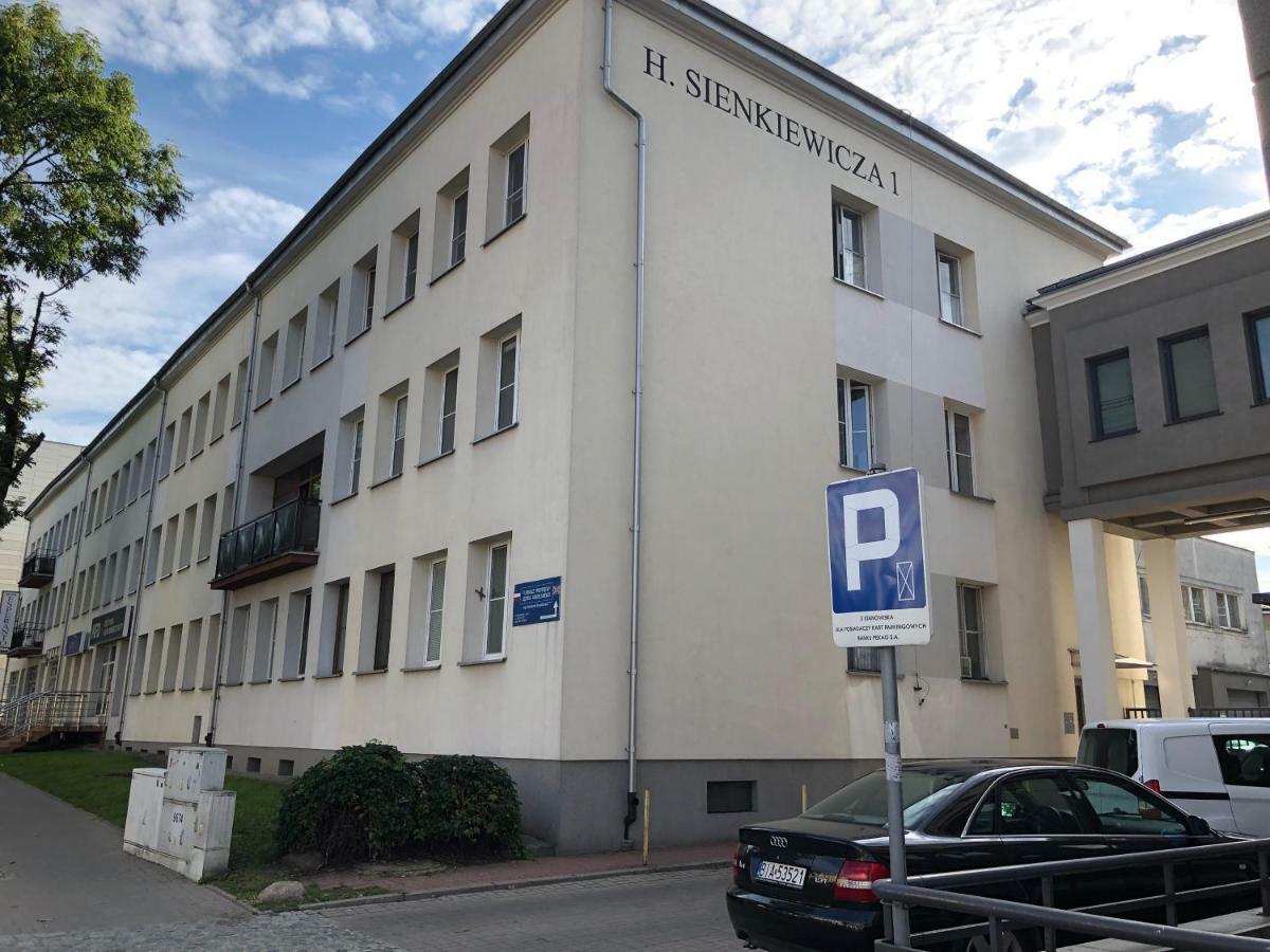Cr W Srodmiesciu Sienkiewicza 1 Apartment *